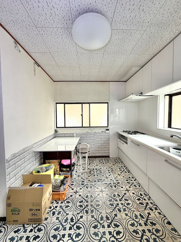 佐久市岩村田　中古戸建 内観写真（キッチン）