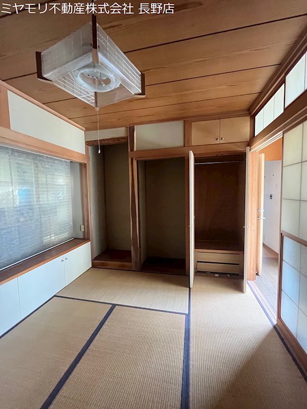 長野県長野市西尾張部 内観写真（リビング以外の居室）