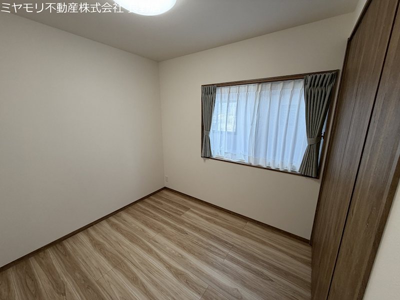 長野県長野市川中島町原 内観写真（リビング以外の居室）