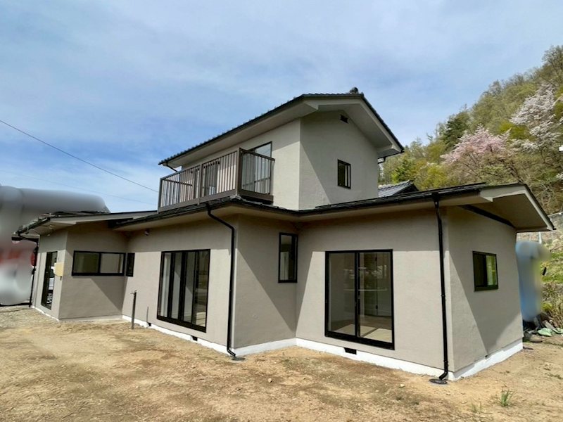 安曇野市明科中川手 中古住宅 現地写真