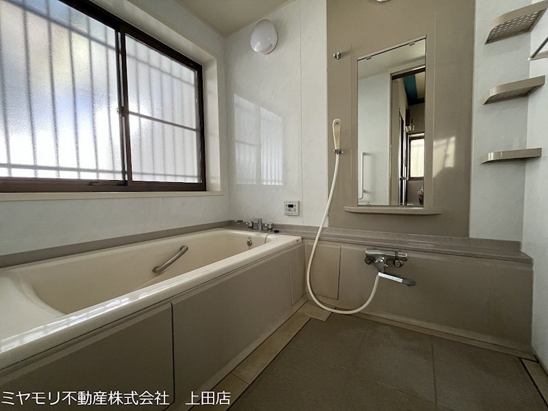 上田市緑が丘1丁目　中古戸建 内観写真（浴室）