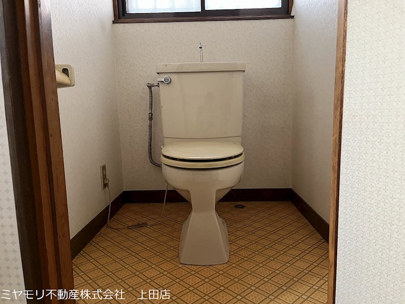 上田市緑が丘1丁目　中古戸建 内観写真（トイレ）