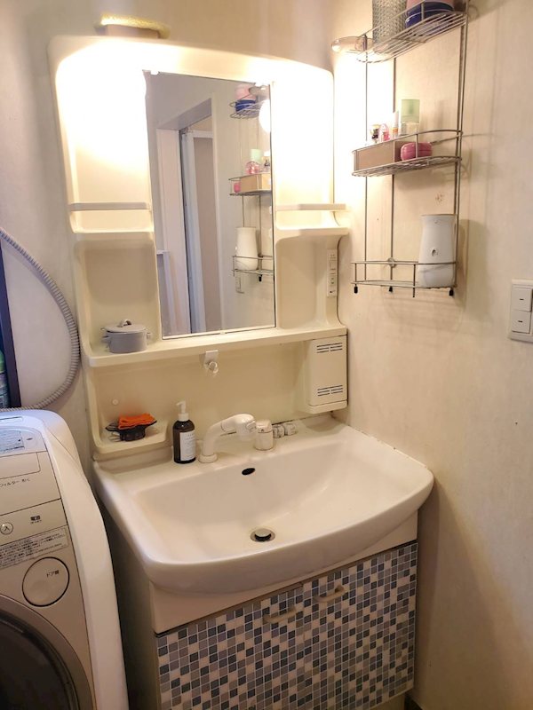 佐久市塚原　中古戸建 内観写真（洗面台・洗面所）