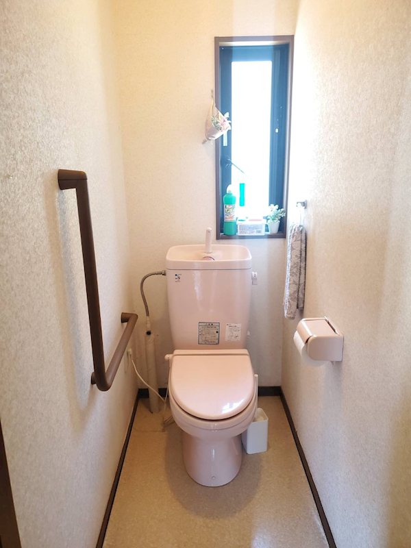 佐久市塚原　中古戸建 内観写真（トイレ）