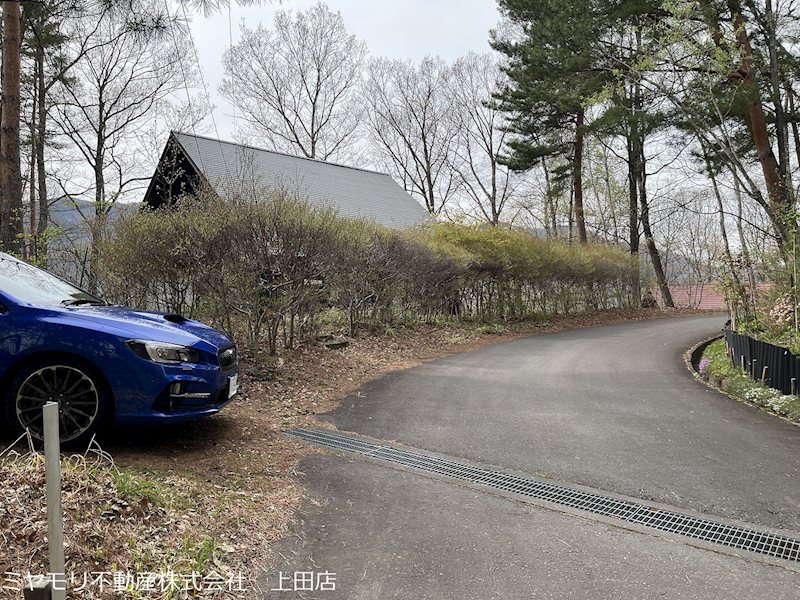 青木村沓掛　中古戸建 現地写真（前面道路含む現地写真）