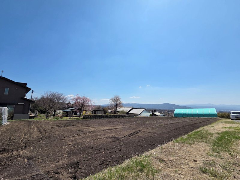御代田町塩野　土地 現地写真