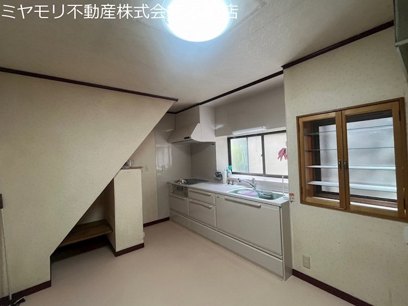 長野県長野市茂菅 内観写真（キッチン）