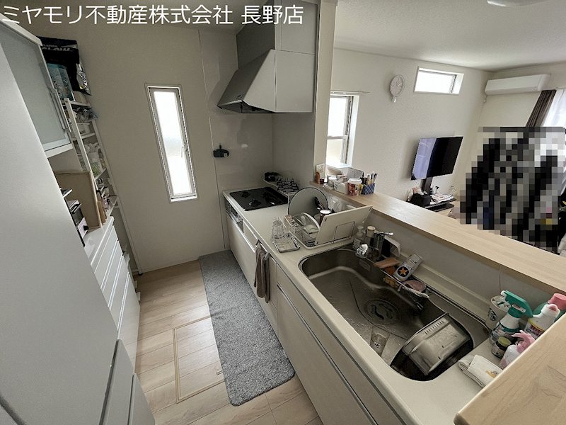長野県長野市青木島１丁目 内観写真（キッチン）