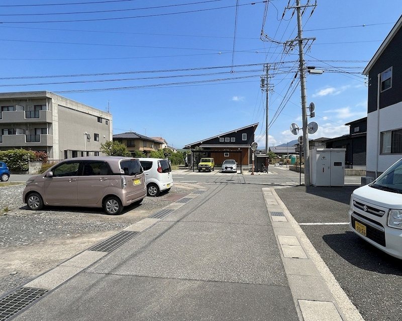 長野県長野市青木島１丁目 現地写真（前面道路含む現地写真）
