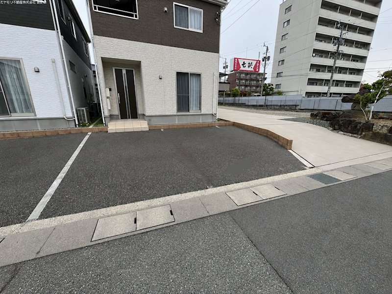 長野県長野市青木島１丁目 現地写真（駐車場）