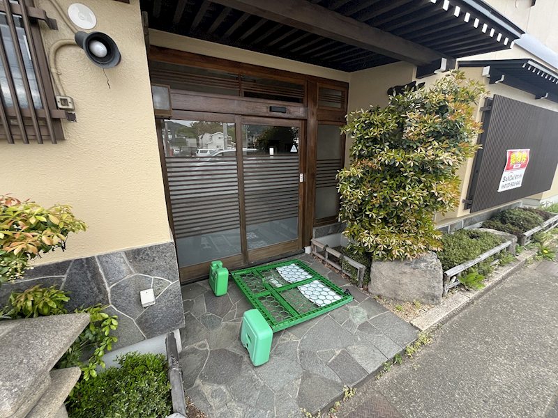 長野県長野市徳間１丁目26-9 現地写真（玄関）