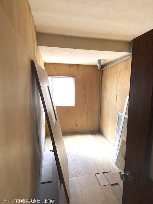 上田市諏訪形　中古戸建 内観写真（内装）