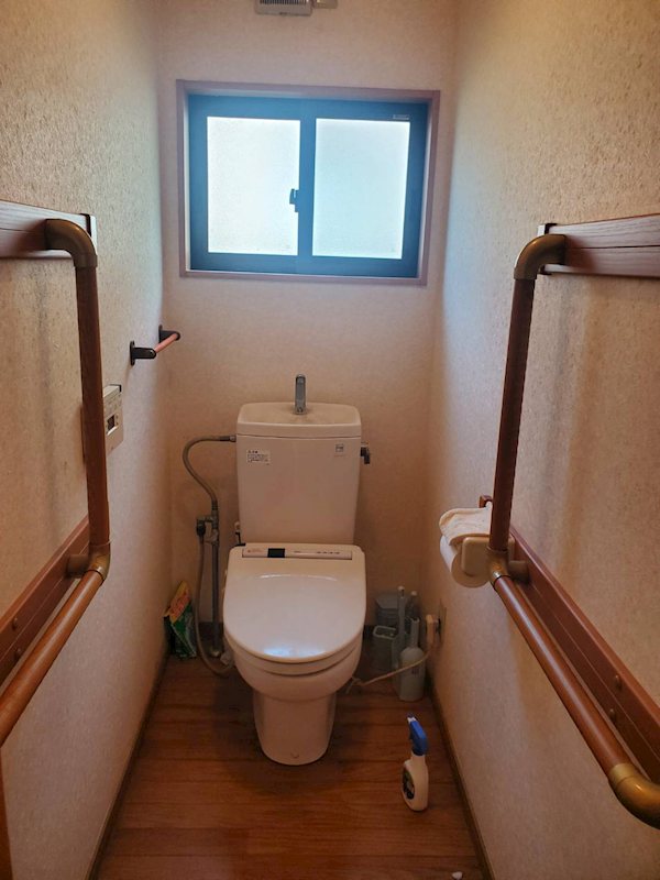 御代田町御代田　中古戸建 内観写真（トイレ）