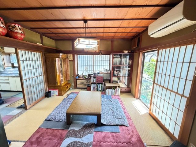 佐久市野沢　中古戸建 内観写真（リビング以外の居室）