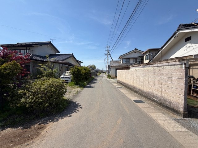 佐久市野沢　中古戸建 現地写真（前面道路含む現地写真）