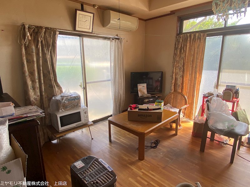 東御市滋野乙　中古戸建 内観写真（リビング）