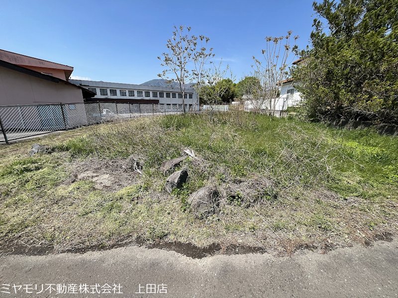 上田市林之郷　土地 現地写真