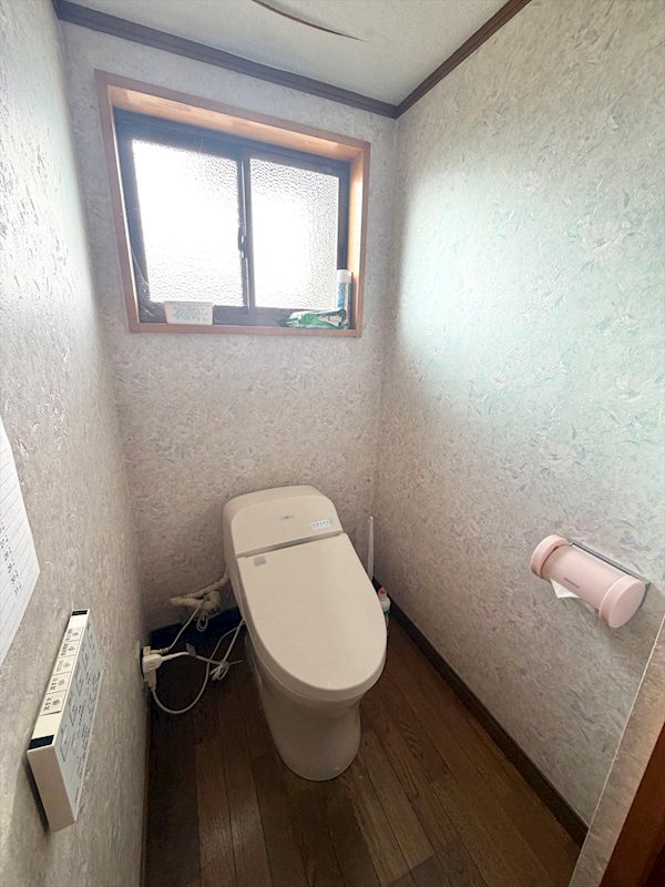 佐久市入沢　中古戸建 内観写真（トイレ）