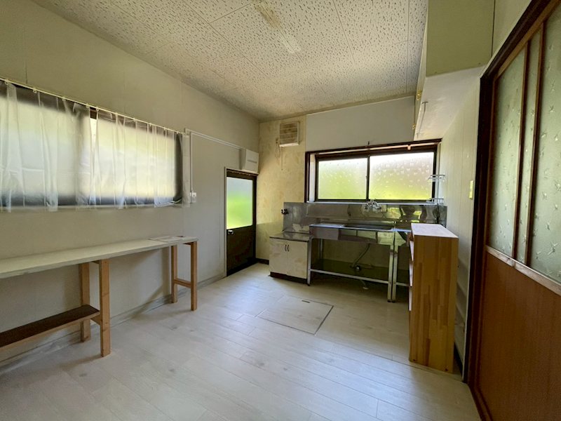 松本市刈谷原町　中古戸建 その他