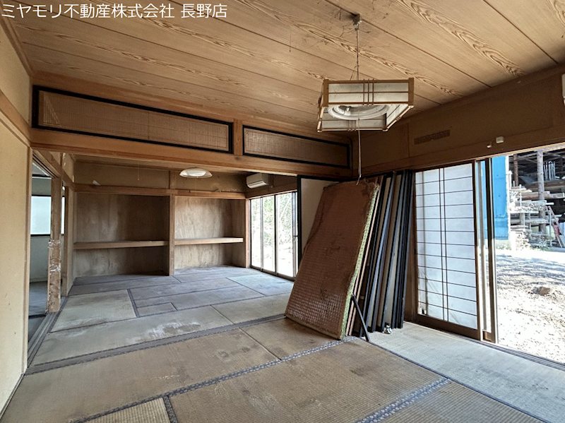 長野県須坂市日滝 内観写真（リビング）