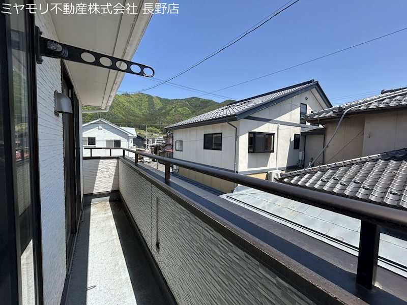 長野県須坂市臥竜６丁目3-8-1 現地写真（バルコニー）