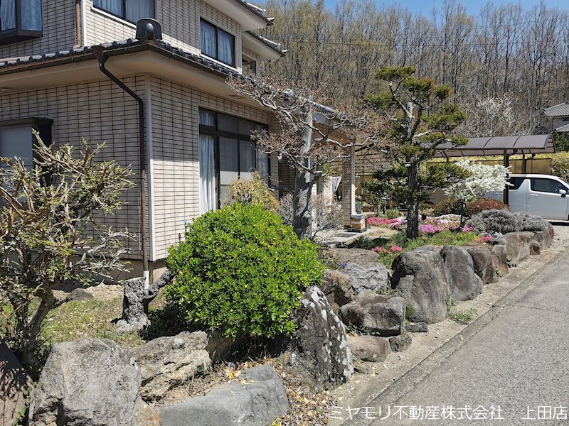 上田市下之郷　中古戸建 現地写真