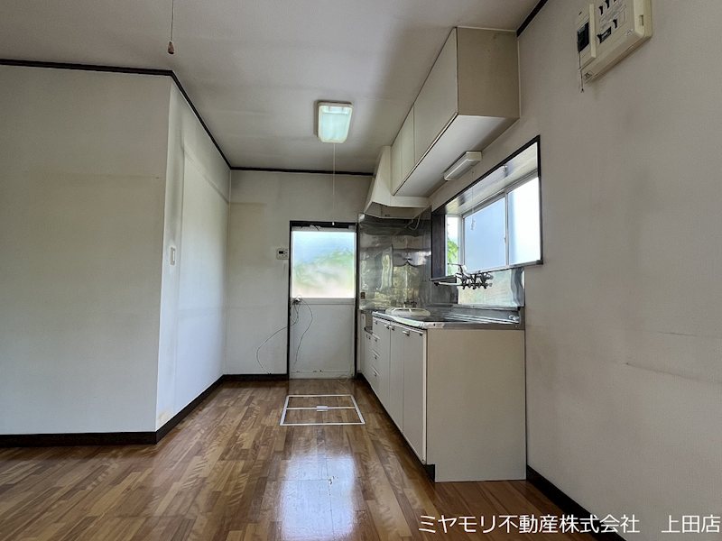上田市林之郷　中古戸建 内観写真（キッチン）