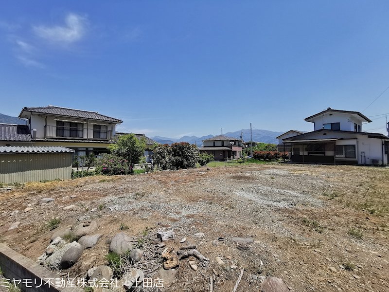 上田市諏訪形　土地 現地写真
