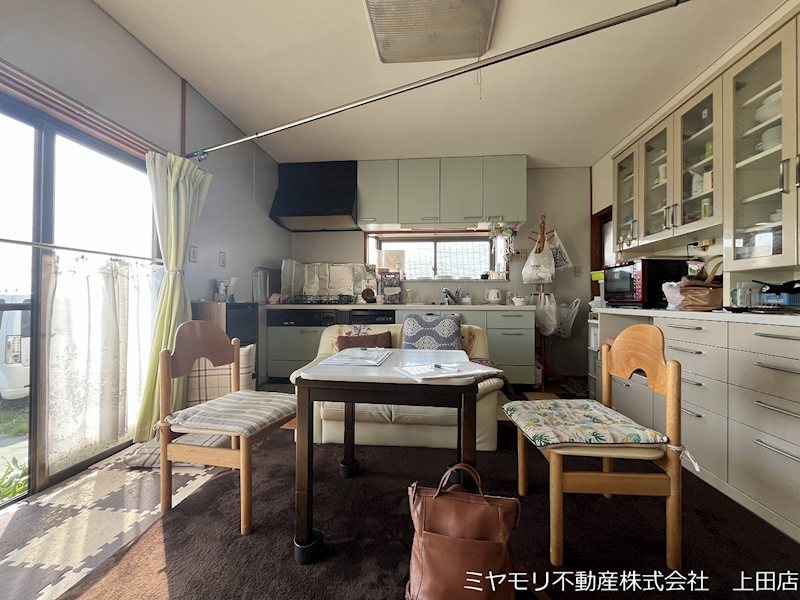 東御市鞍掛　中古戸建 内観写真（キッチン）