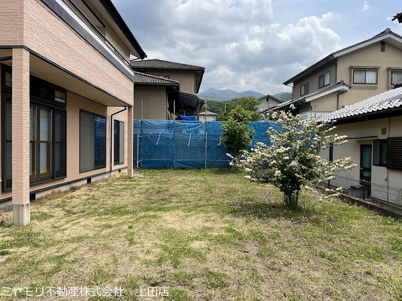 上田市真田町本原　中古戸建 現地写真（庭）