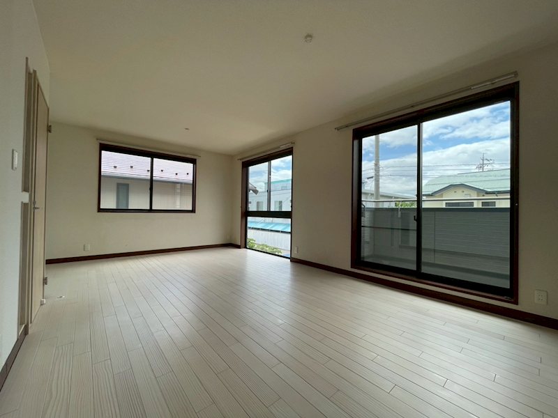 安曇野市豊科高家　中古戸建 その他