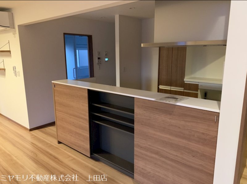 上田市上田　中古戸建 内観写真（キッチン）