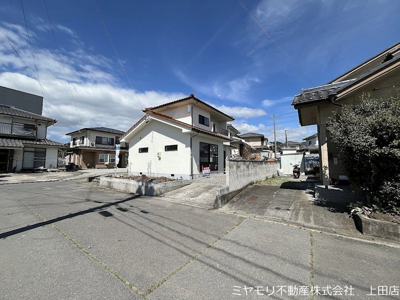 上田市上野　中古戸建 現地写真