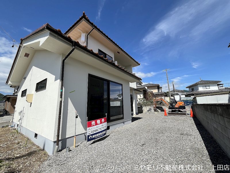 上田市上野　中古戸建 現地写真