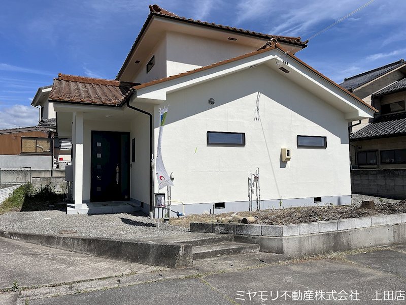 上田市上野　中古戸建 現地写真