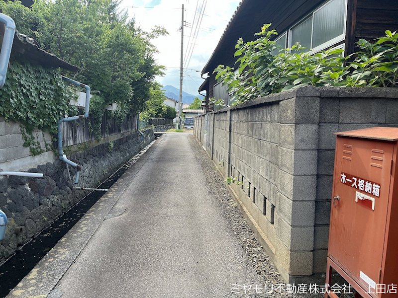 上田市上塩尻　土地 現地写真
