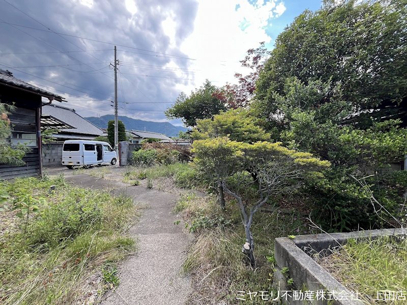 上田市上塩尻　土地 現地写真