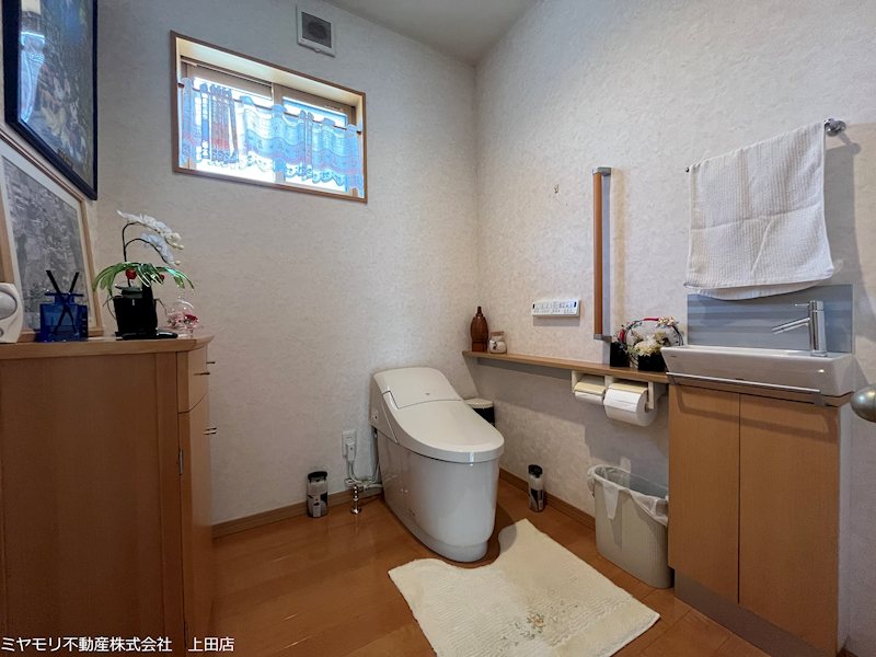 上田市上田　中古戸建 内観写真（トイレ）