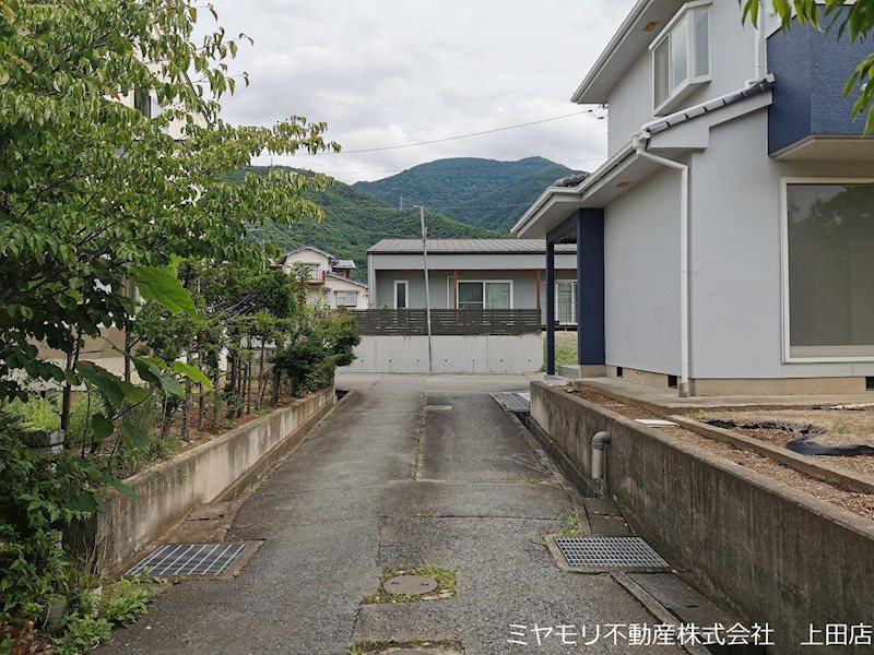 上田市上田原　土地 現地写真