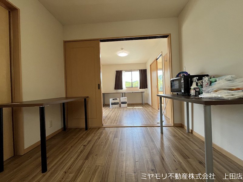 東御市下之城　中古戸建 内観写真（リビング）