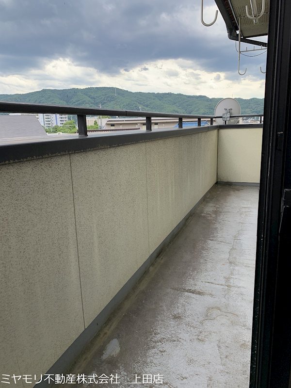 上田市常入　戸建 現地写真（バルコニー）