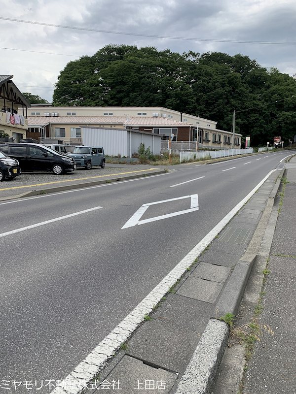 上田市常入　戸建 現地写真（前面道路含む現地写真）