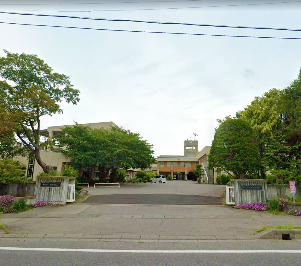 佐久市大沢　中古戸建 小学校