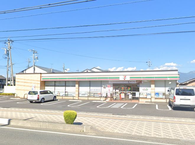 長野県長野市西尾張部 コンビニ