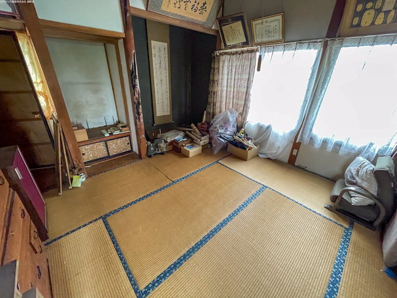 長野県上水内郡信濃町柏原 内観写真（リビング以外の居室）