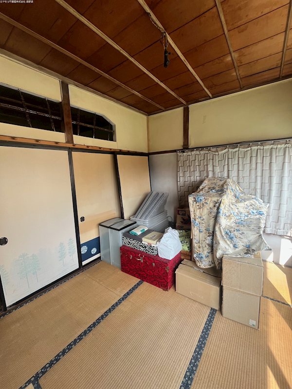 長野県上水内郡信濃町柏原 内観写真（リビング以外の居室）