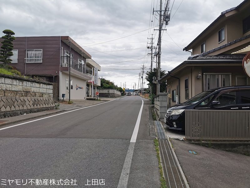 上田市上田　中古戸建 現地写真（前面道路含む現地写真）