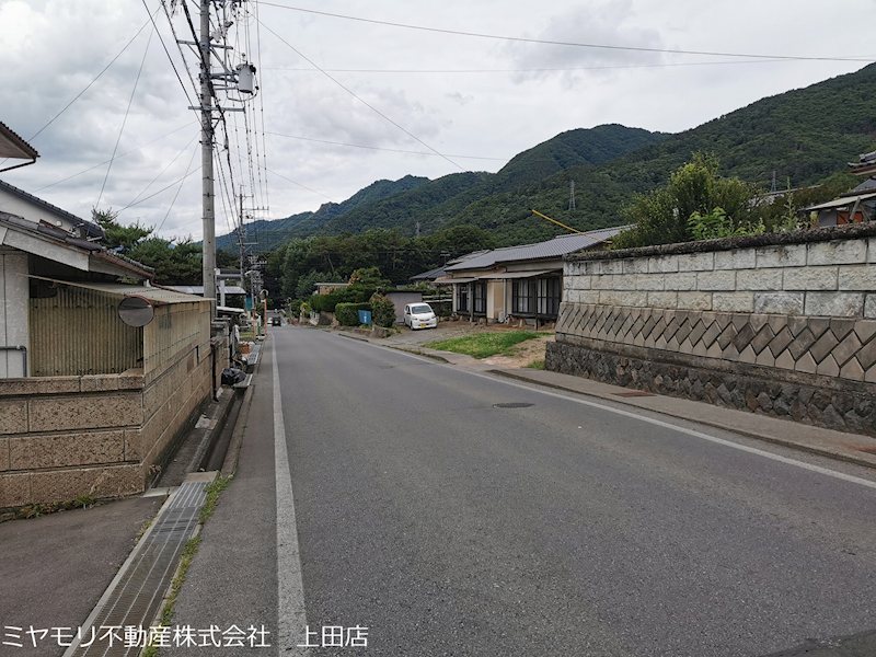 上田市上田　中古戸建 現地写真（バルコニー）