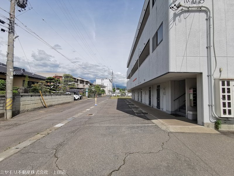 上田市中央西　事業用建物(２棟) その他
