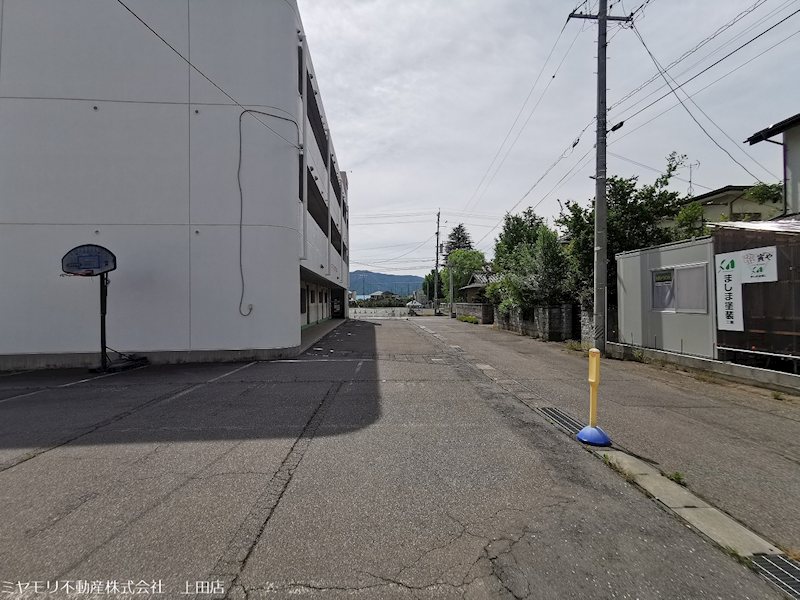 上田市中央西　事業用建物(２棟) その他